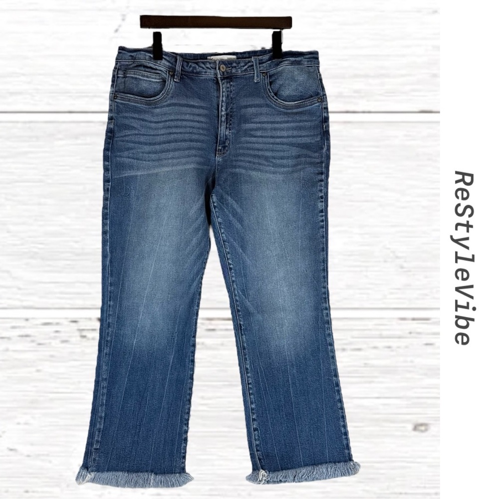 KANCAN Women’s Size 32 Denim Jeans High Rise Crop Style Fit Stretch Ankle